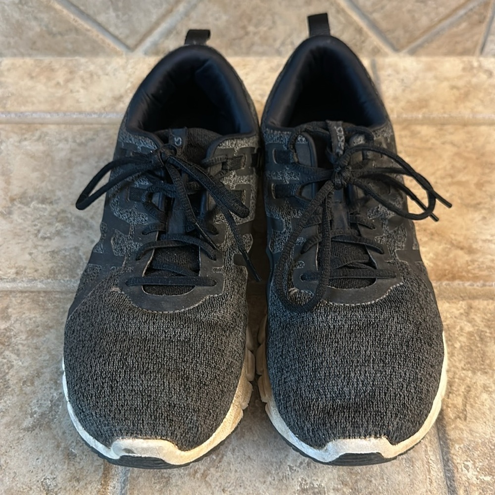 Men’s ASICS Sneakers - Picture 2 of 4